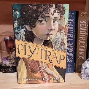 Fly Trap by Frances Hardinge Hardcover